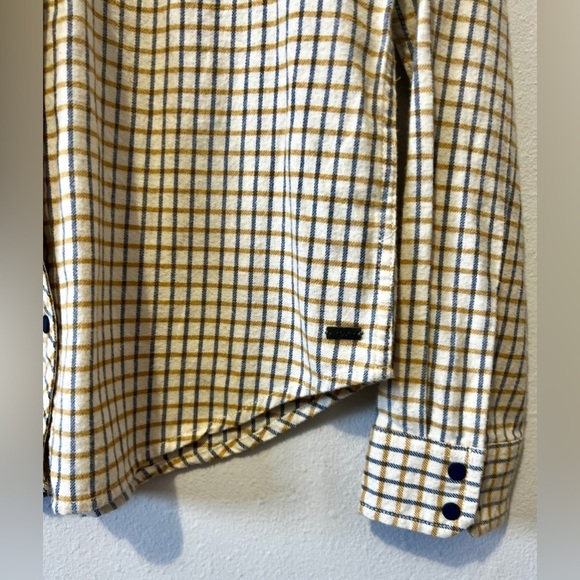 ROXY NWT Plaid Flannel Button Down Top - Small - Picture 5 of 9